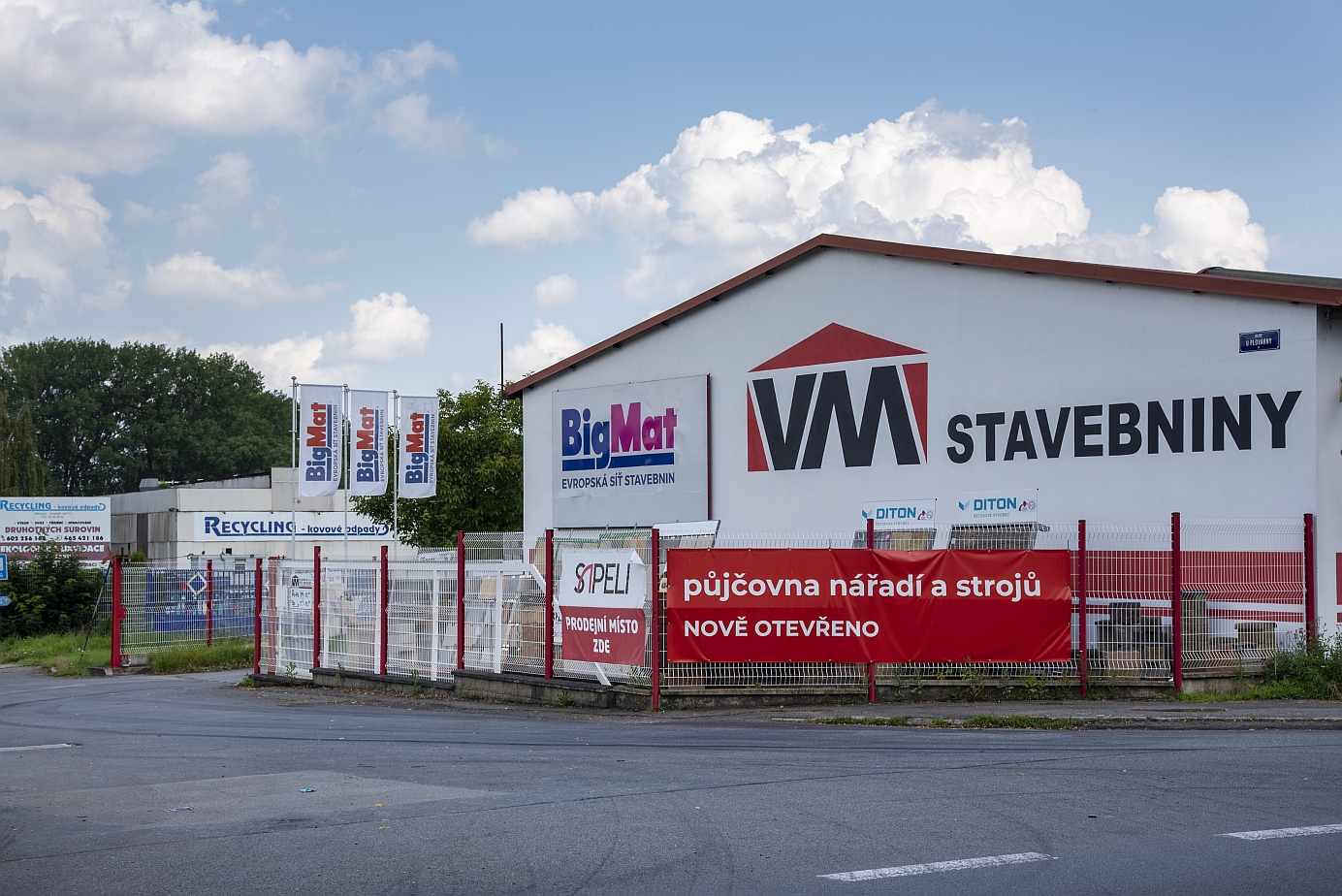 Hlavní fotografie prodejny Stavebniny VM s.r.o., Hradecká ul.